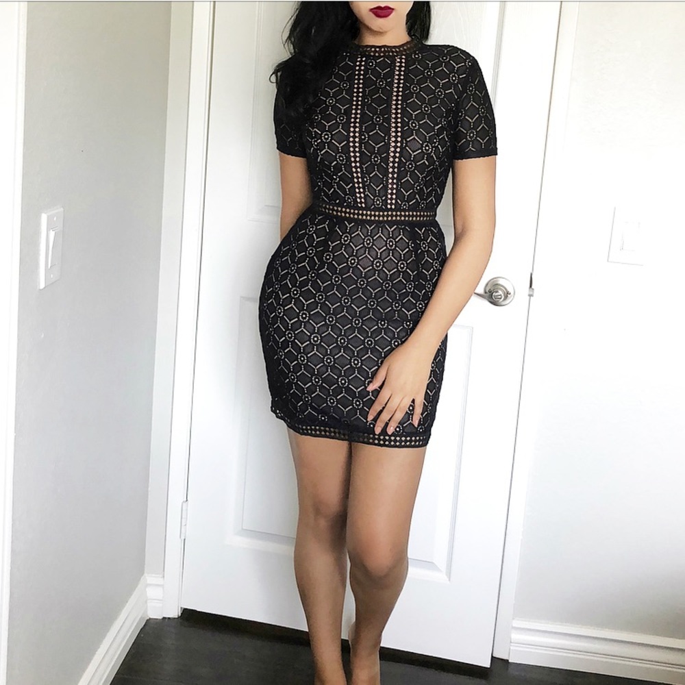 Beautiful High Neck Short Sleeve Dress